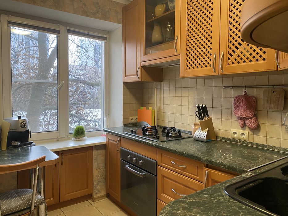 Пр Науки/ Гагарина 3 рн Сильпо нагорка центр