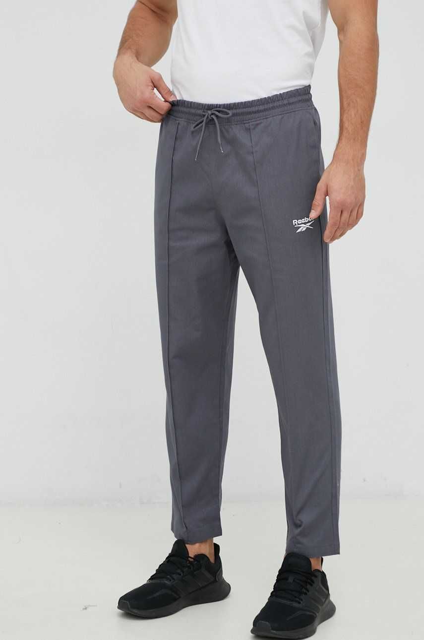 Calças Reebok (L)