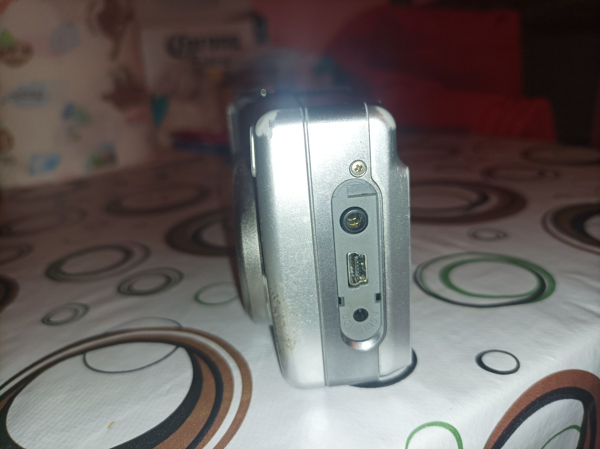 Sprzedam camery Canon A560 7.1 mega piksell