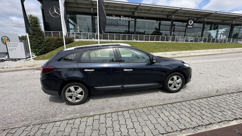 Megane em otimo estado geral