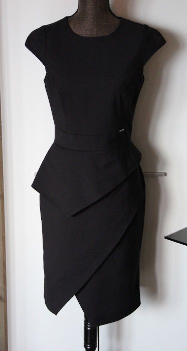 SIMPLE mała czarna sukienka 34 xs 36 s zip zamek ołówkowa wesele ślub