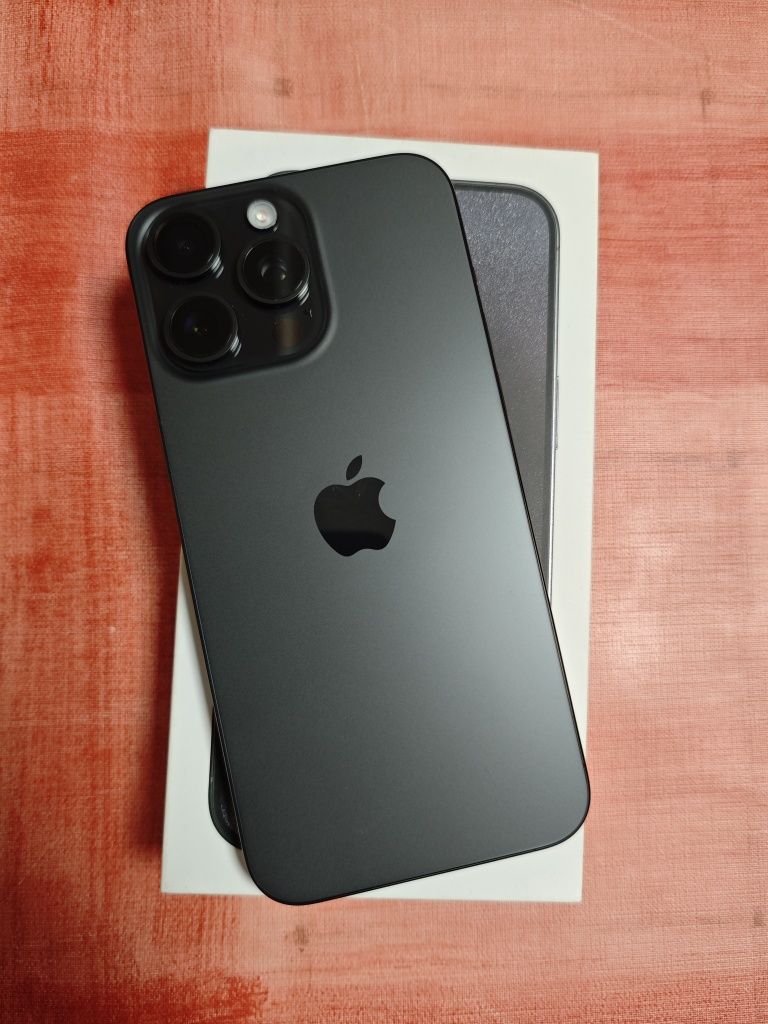 Troco iPhone 15 Pro Max 256gb novo caixa/fatura/garantia