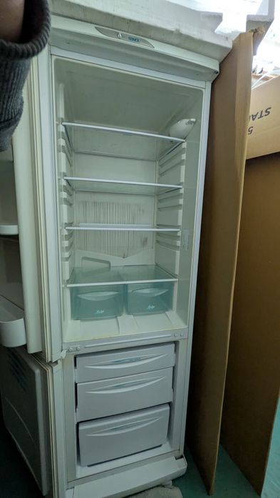 Холодильник Stinol RF345A.008