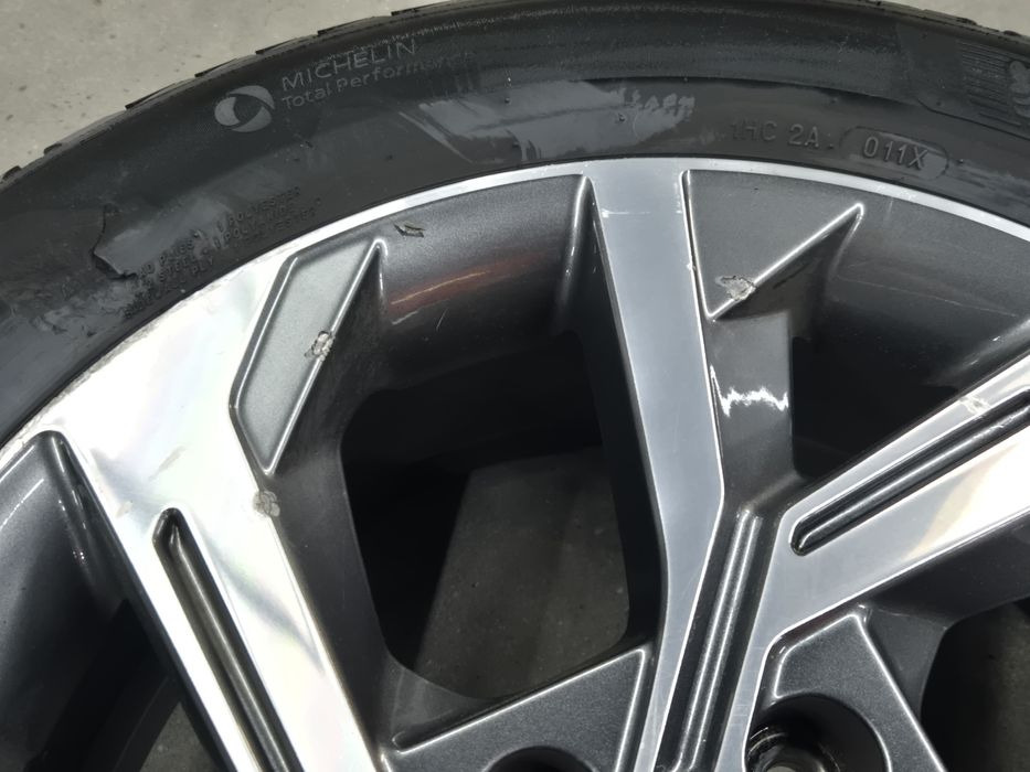 Kia Stonic felga 17" koło 4x100 6.5J ET49 205/55 5mm 24r