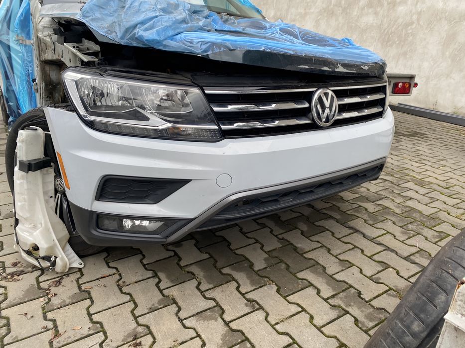 Vw Tiguan кришка багажника дверка крило двері 2018 usa 5nn