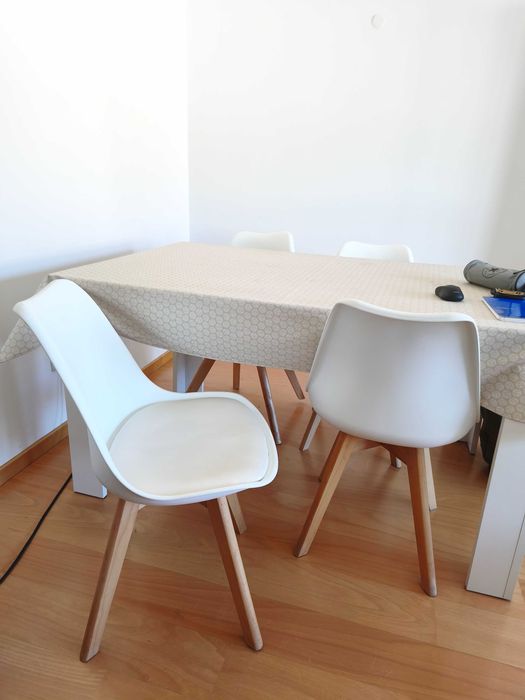 Conjunto cadeiras sala jantar