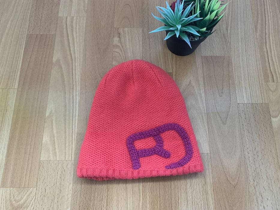 Жіноча шапка Ortovox Rock'N'Wool winter hat