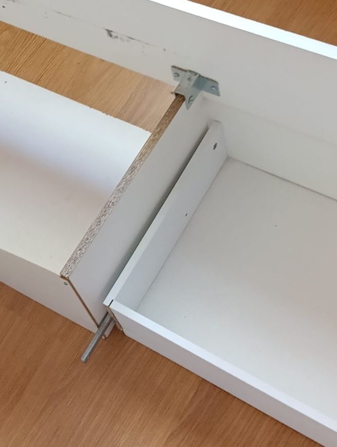 Cama de casal com 2 gavetas ( estrado e colchão)