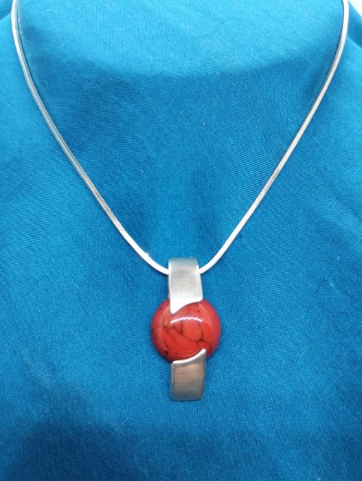 Srebrna zawieszka w próbie 925