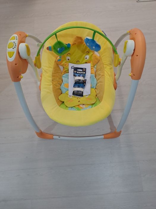 Baloiço a pilhas para bébé
