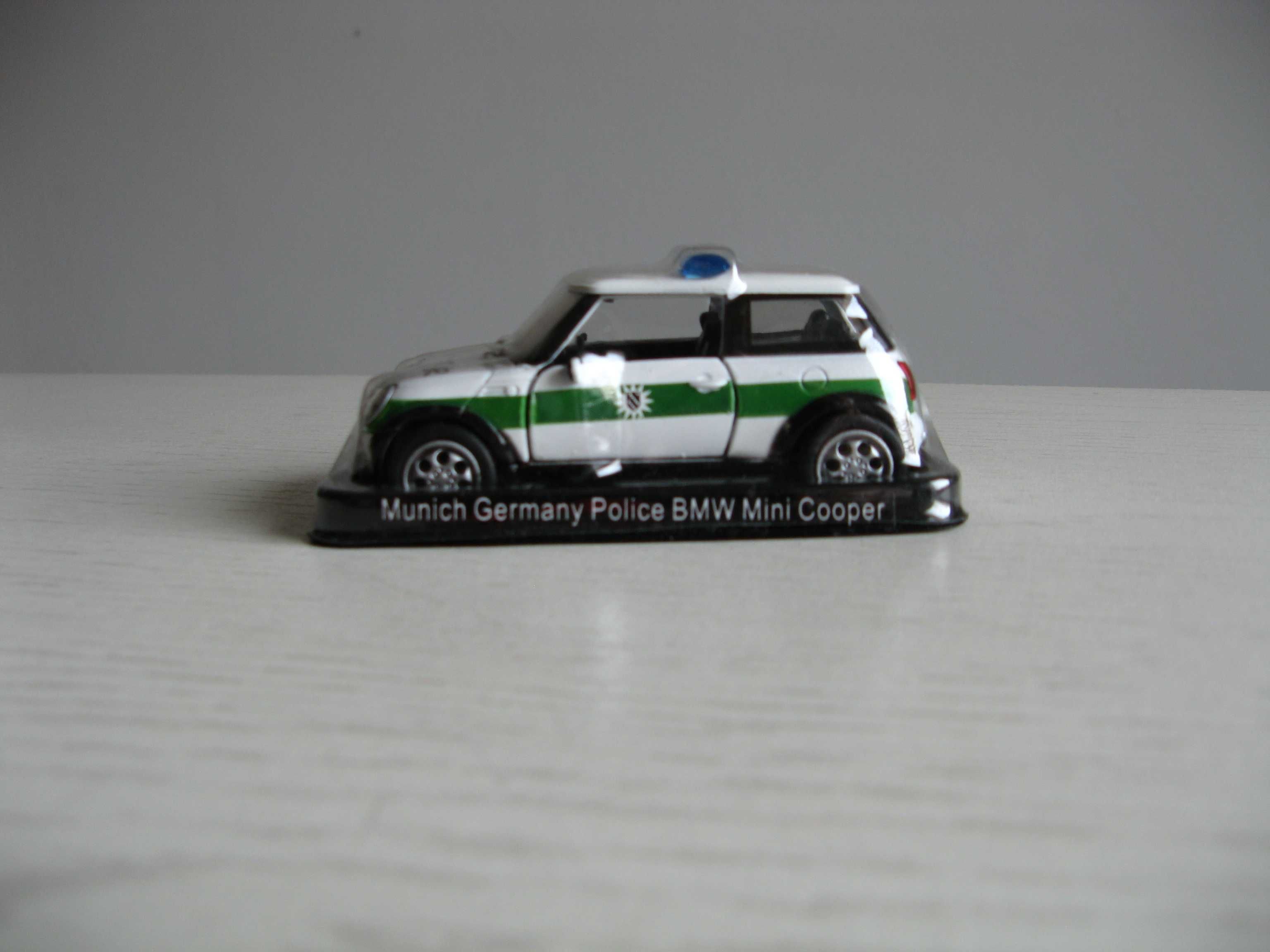 Samochód policyjny BMW Mini Cooper/Nowy!