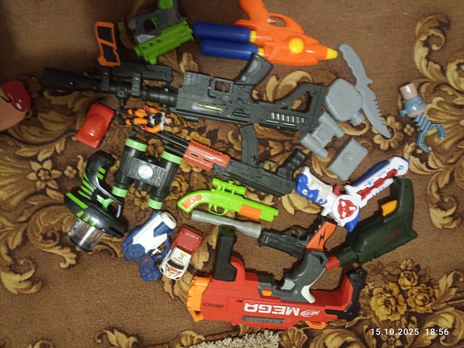 Іграшки для хлопчика