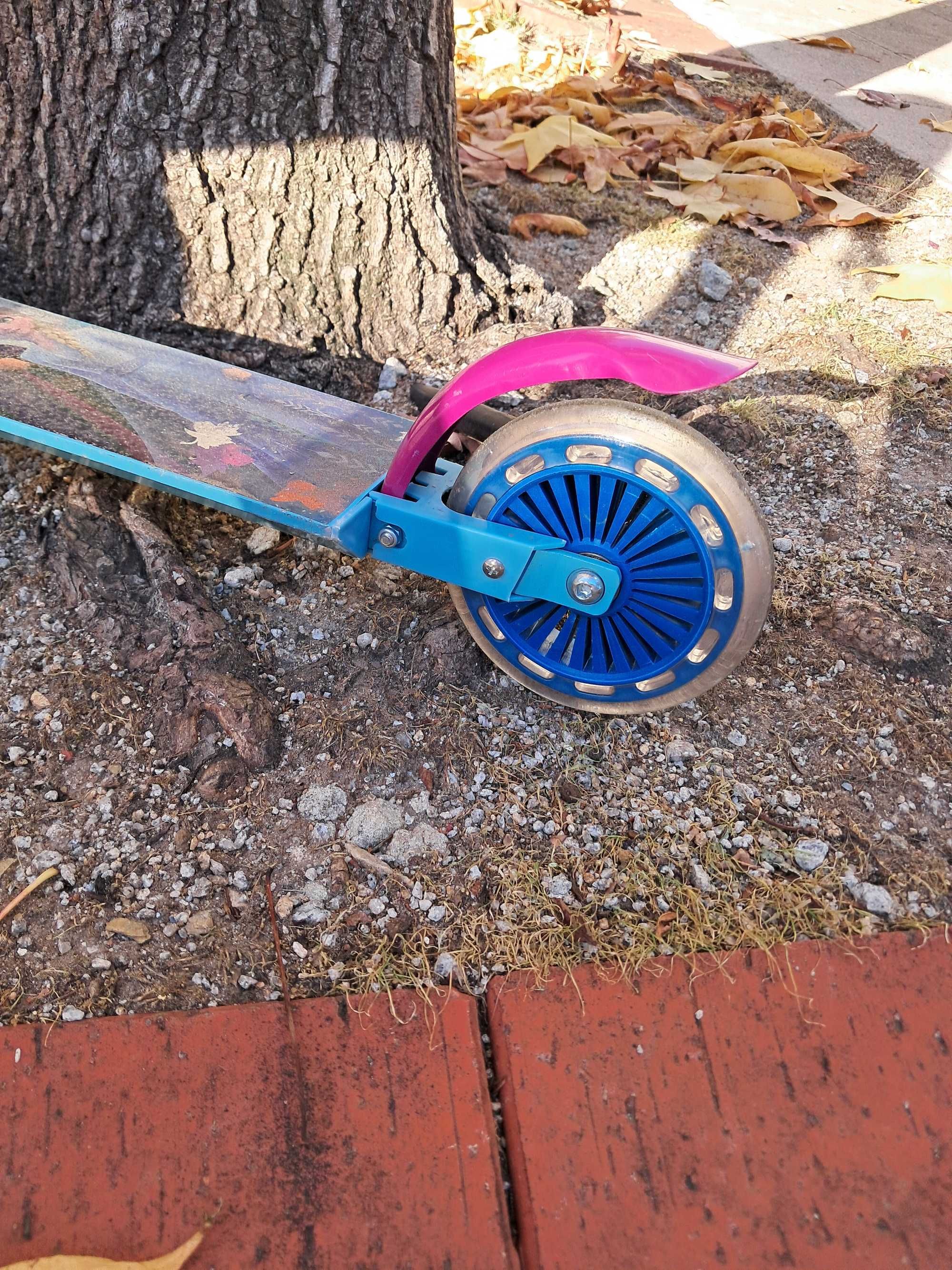 Trotineti da Frozen II - criança