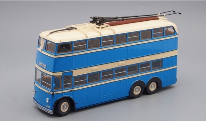 Модель 1/43 тролейбус автобус вантожівкі UltraModels