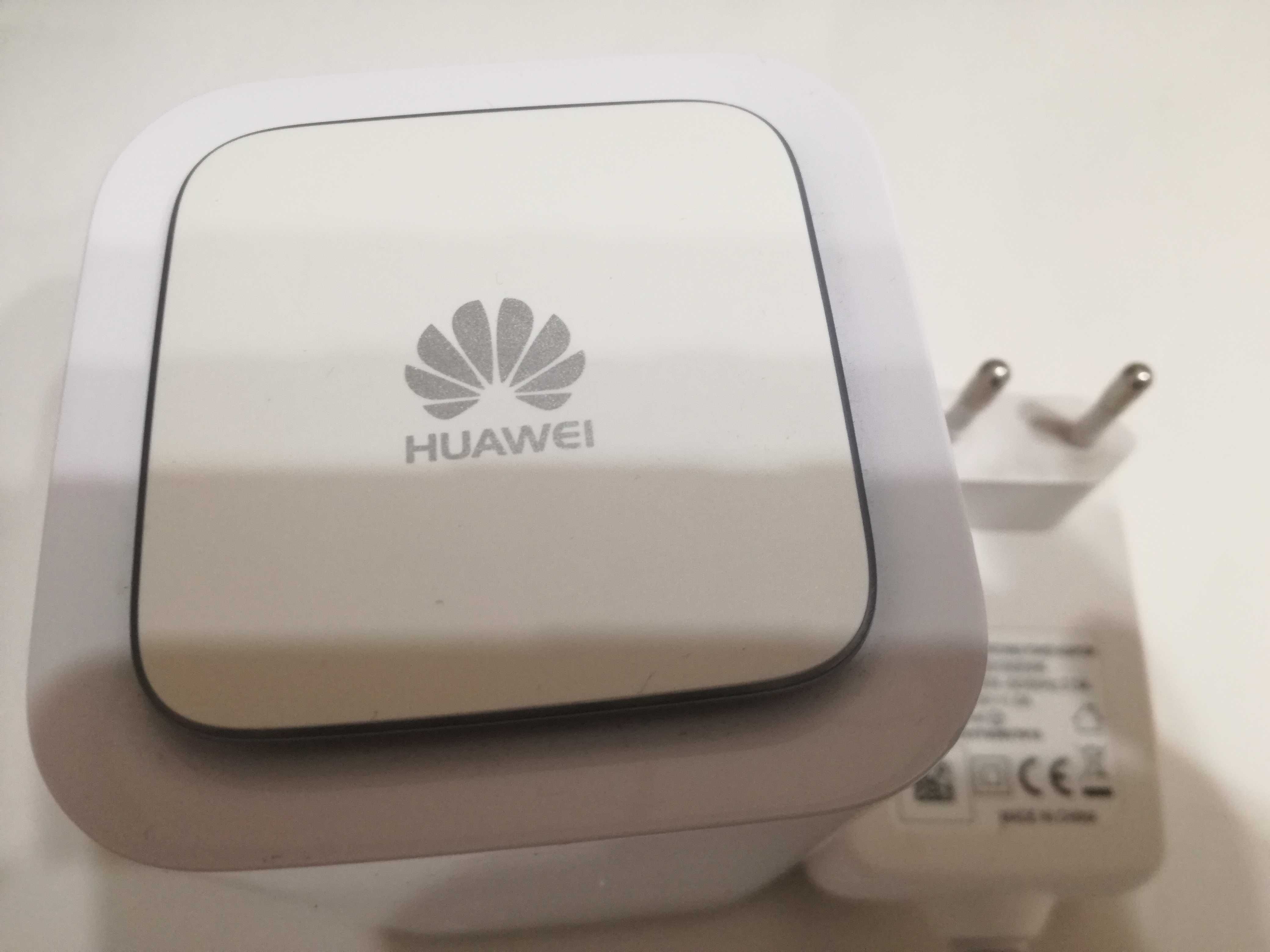 WiFi роутер huawei lte cube e5180