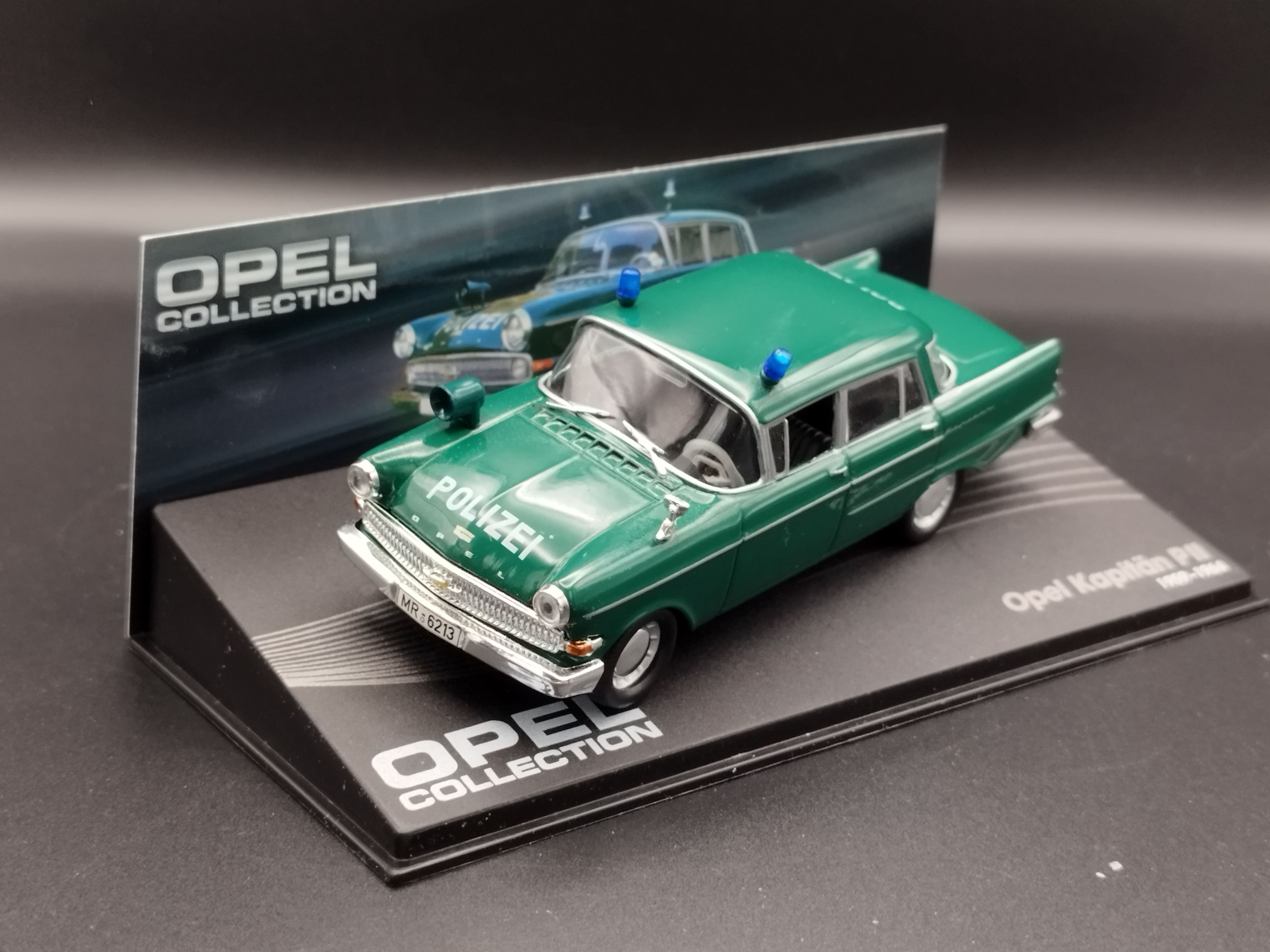 1:43 Opel Collection Opel Kapitan  model używany