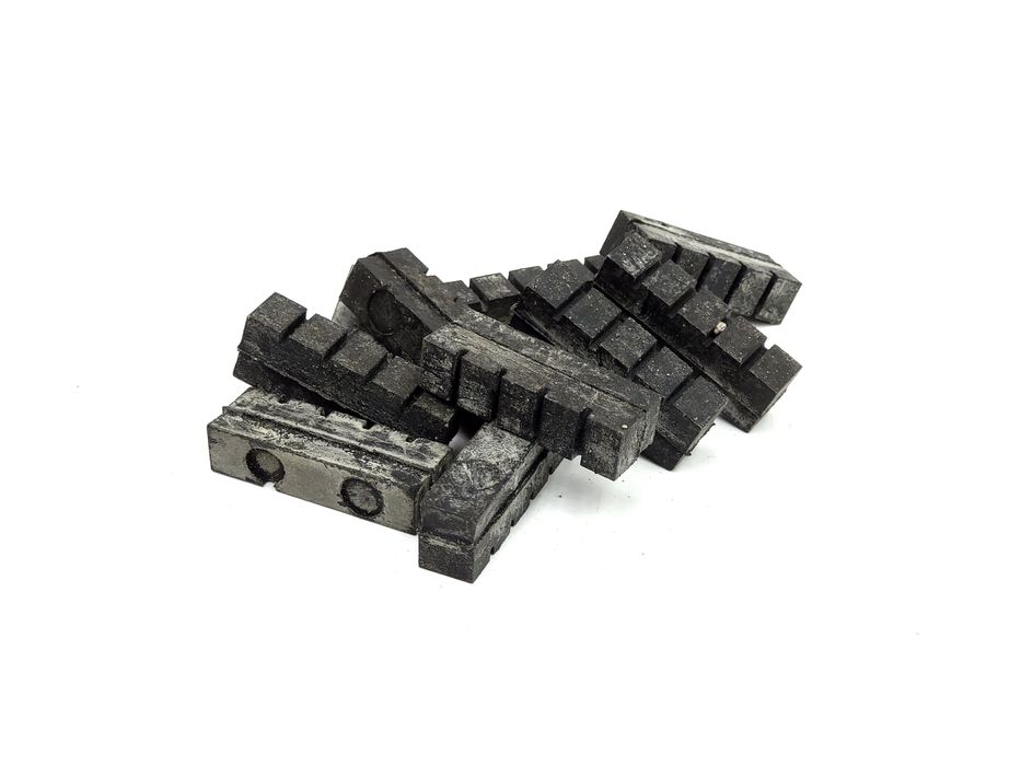 NOWY Klocek hamulcowy Universal Tyler ZZR Romet PRL 42x10 mm