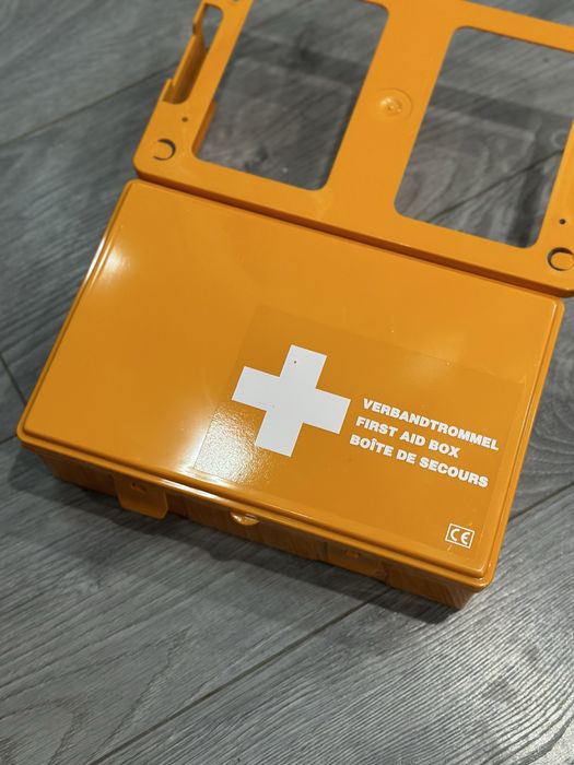 Органайзер аптечка контейнер для лекарств Аптечка для машини