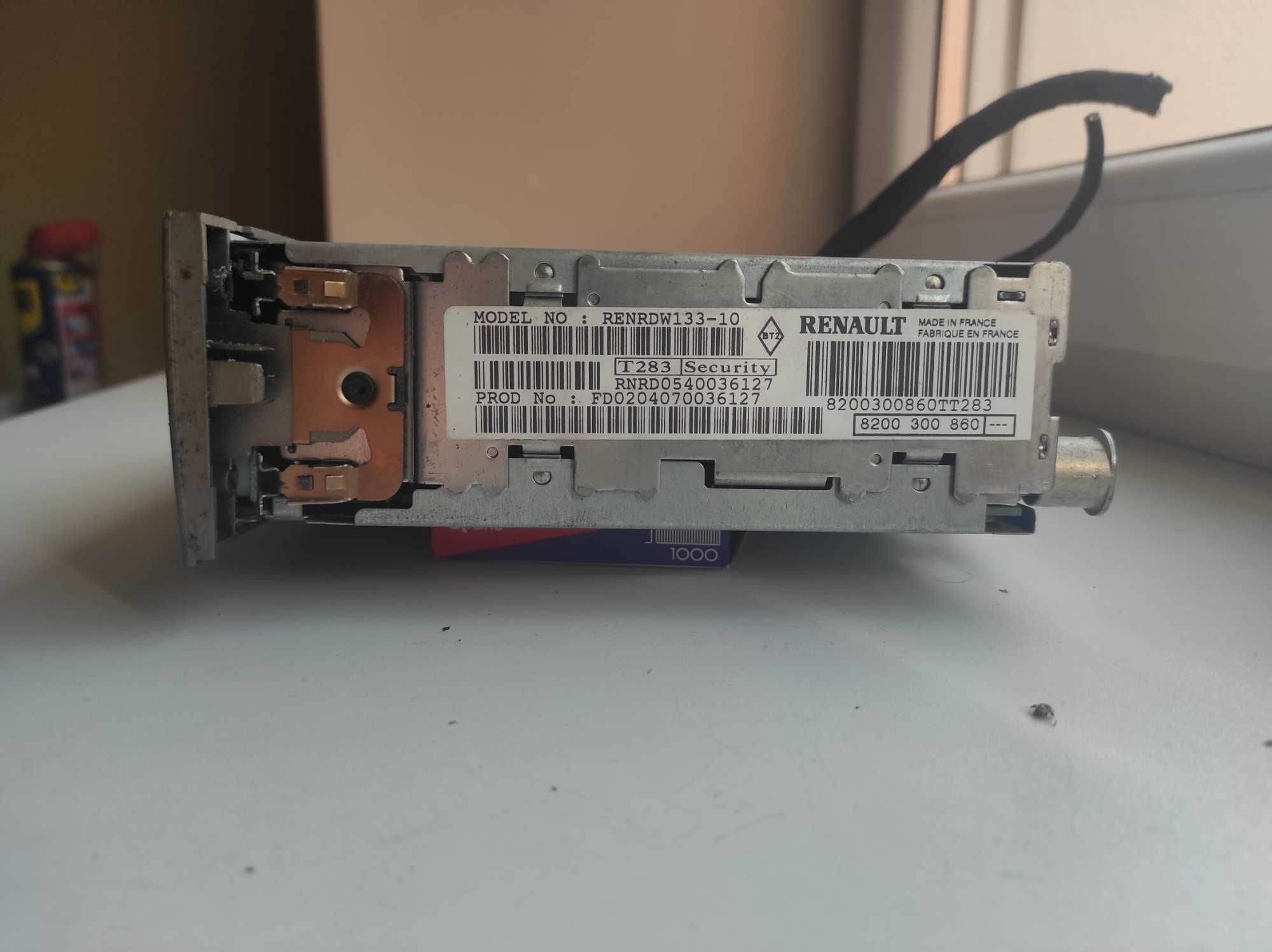 Radio samochodowe CD oryginalne Renault Scenic 2 II Tuner List