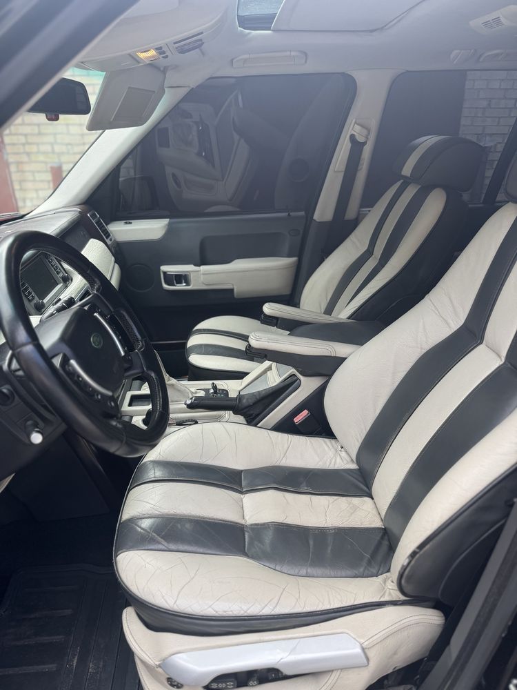 Range Rover Vogue 4.4 gaz/benzin