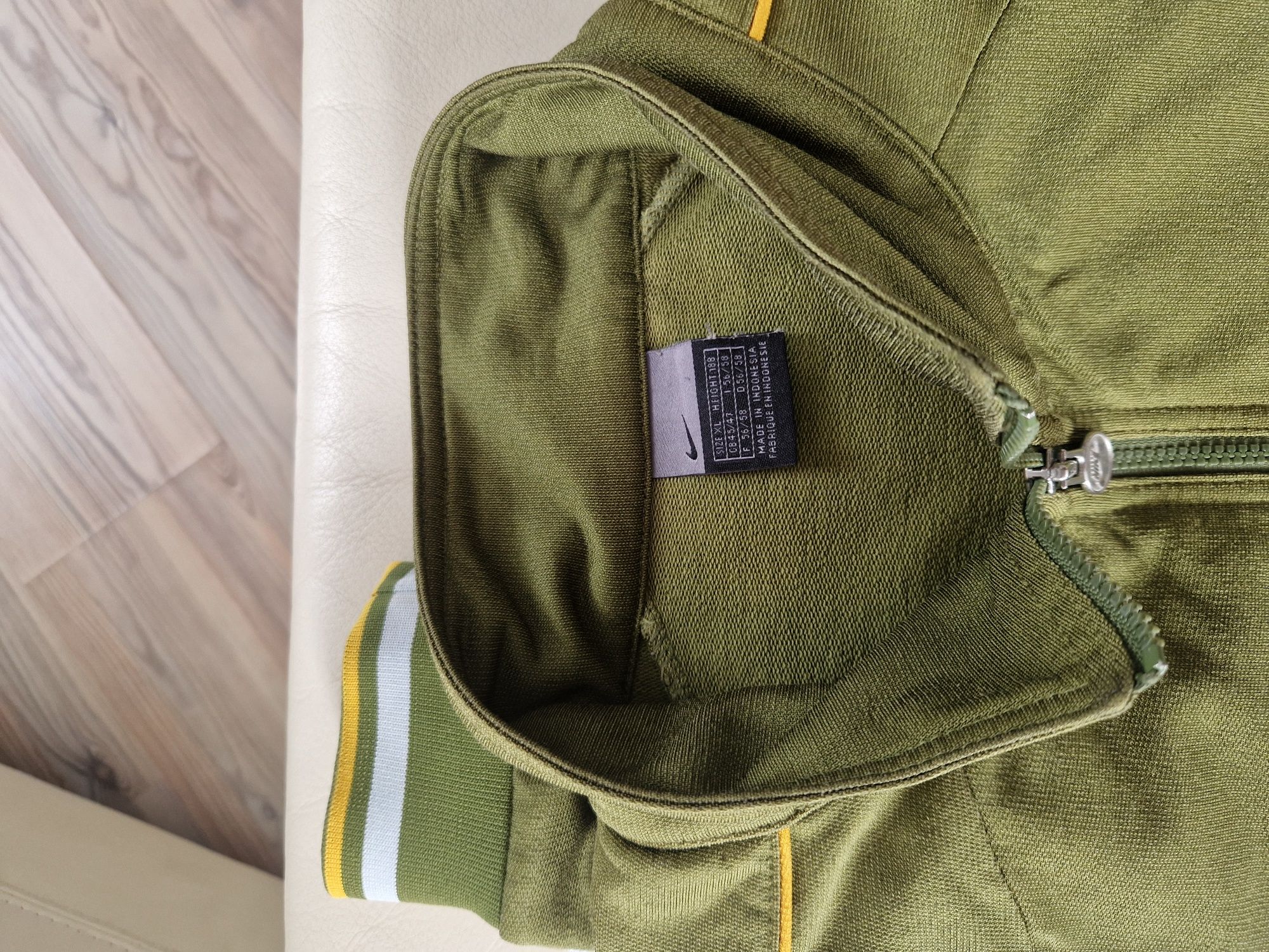 Nike , bluza xl , oliwkowa , ściągacze,  vintage style