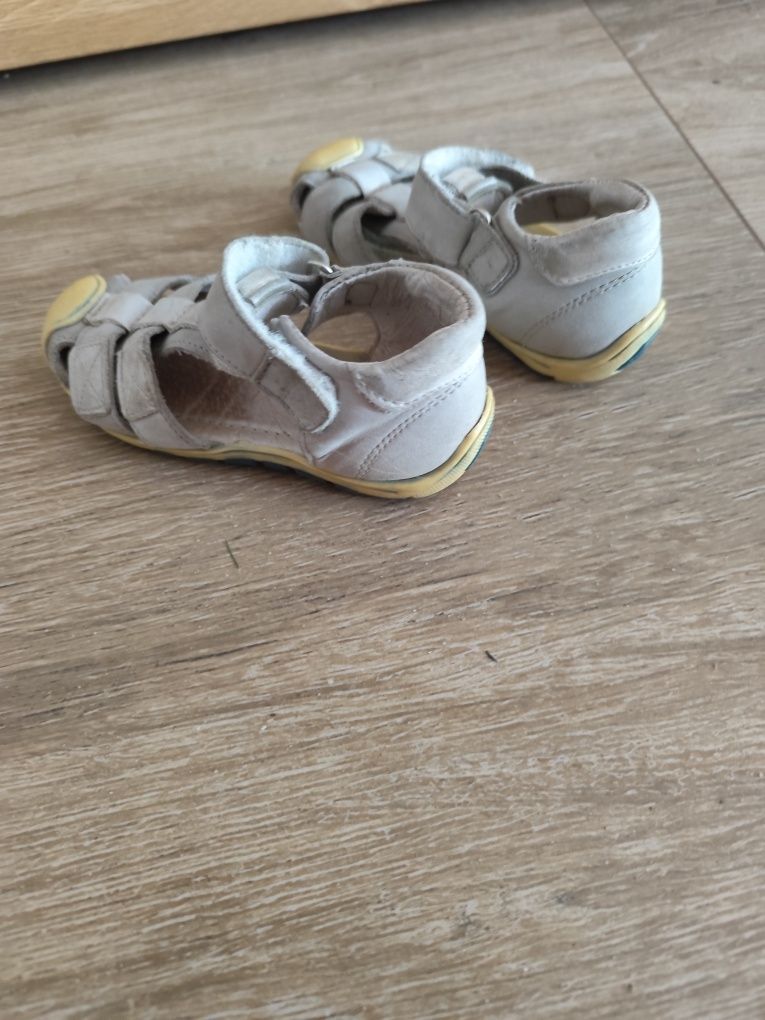 Sandały chłopięce