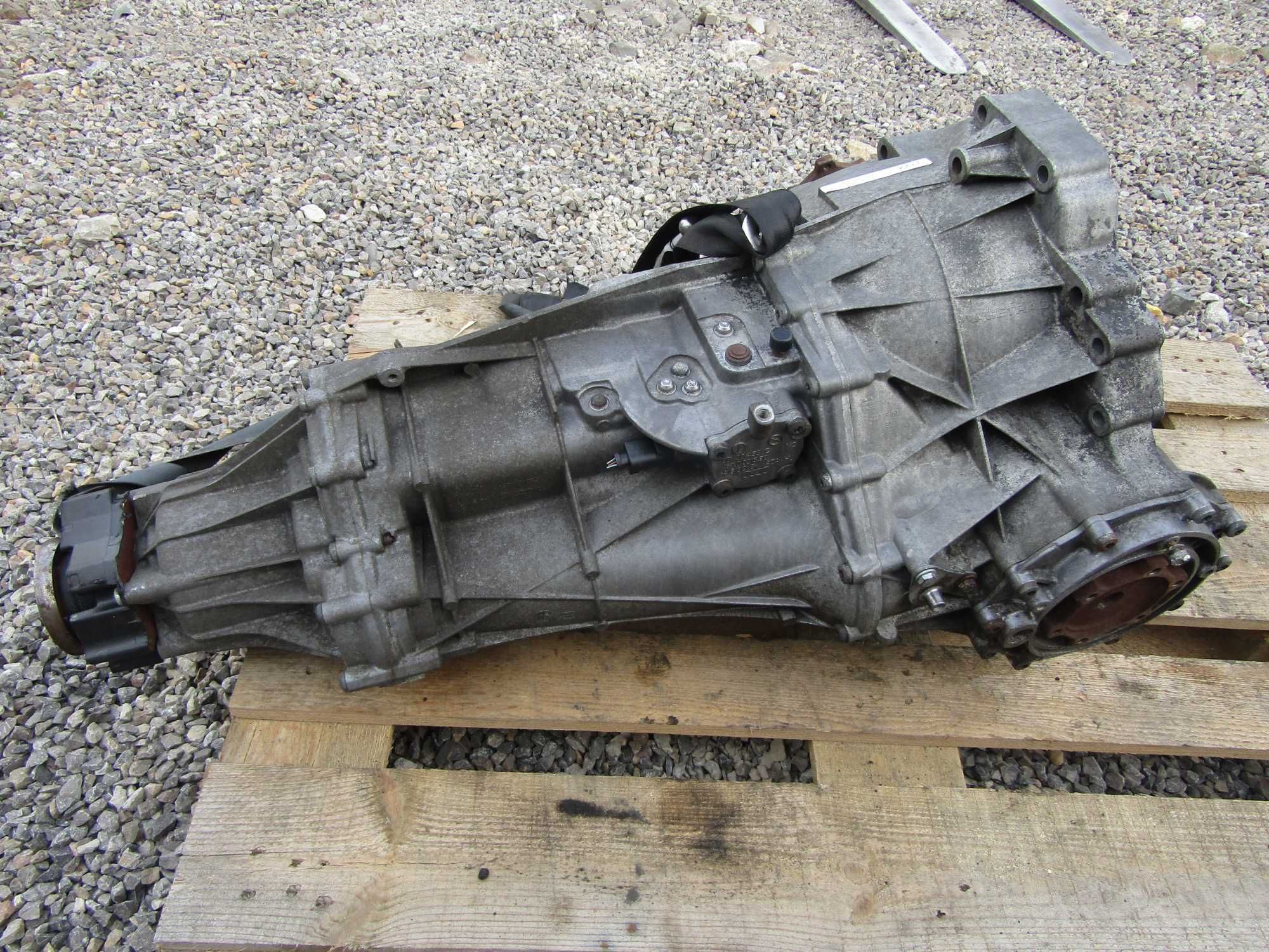 Audi A5 8T A4 B8 3.0 TDI V6 KMU skrzynia biegów quattro 4x4