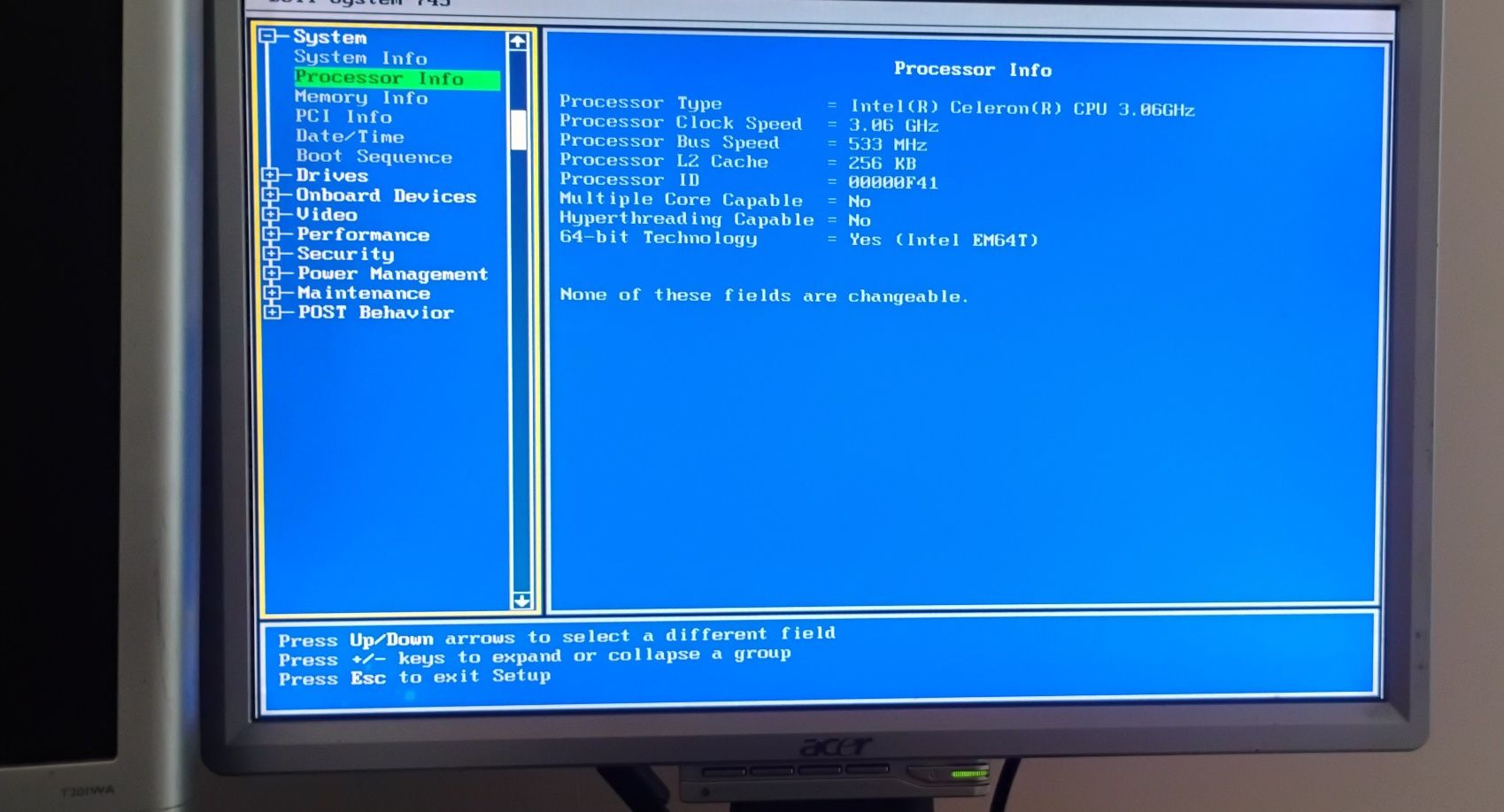 Dell opltiplex 745  bez dysku +Monitor i Klawiatura