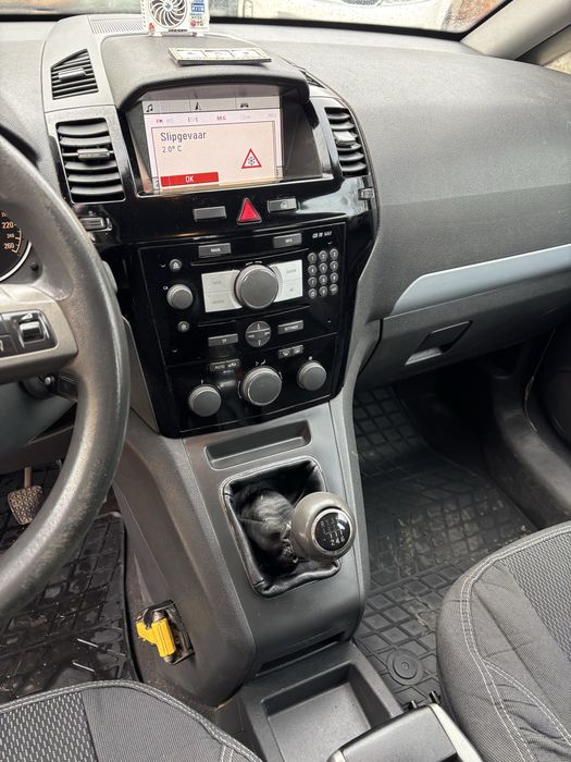 Продам сімейне авто в нормальному стані