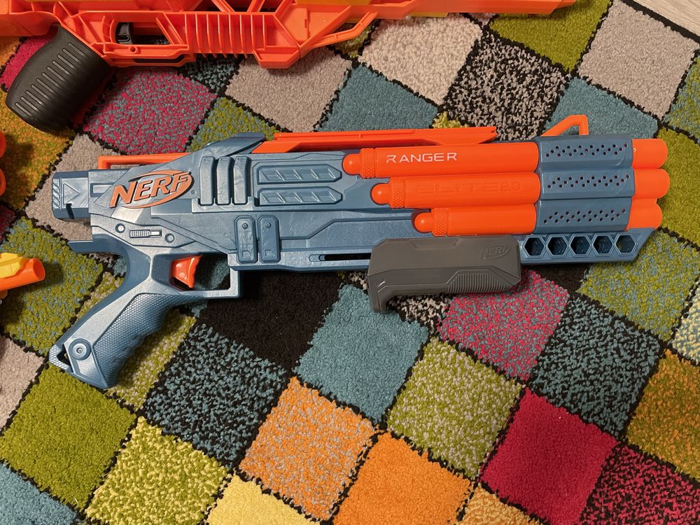 Nerf(бластери) пістолет,автомат