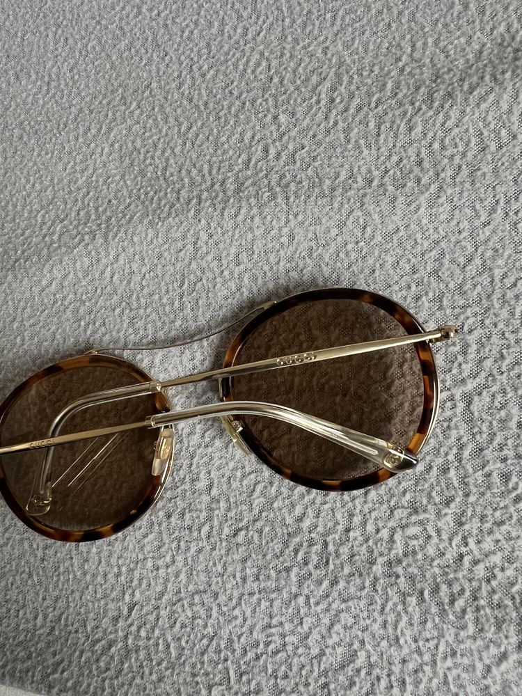 Okulary przeciwwsłoneczne Gucci