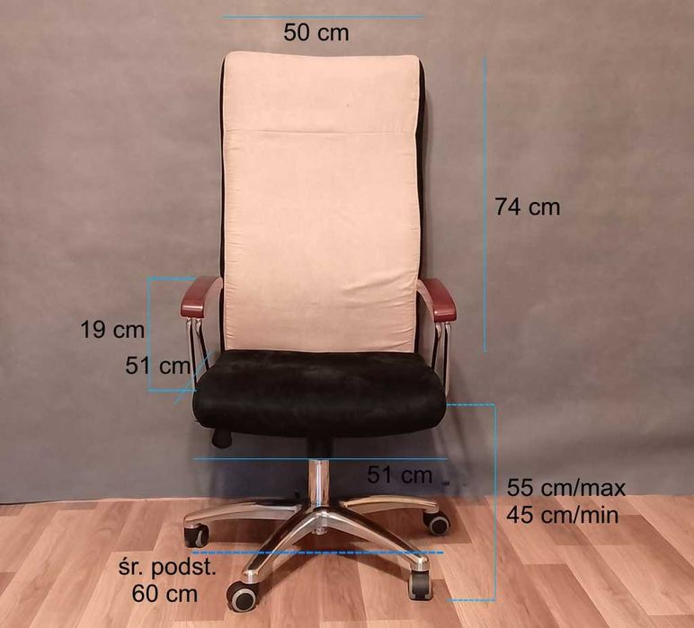 Fotel biurowy obrotowy wystawowy jak nowy