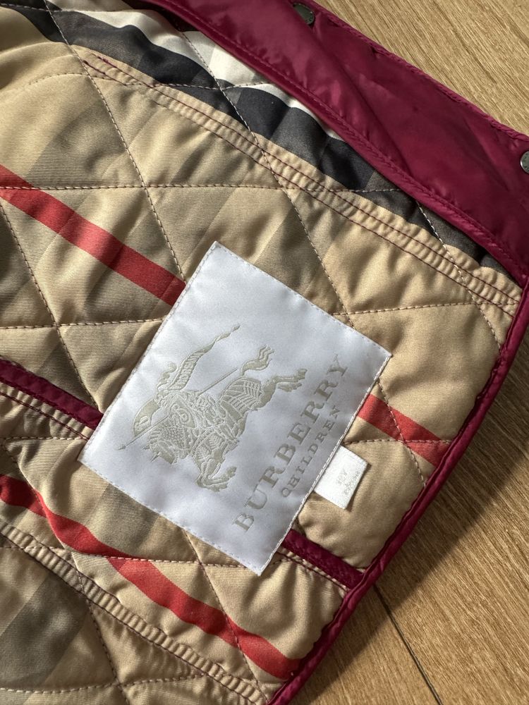 Пуховик -куртка Burberry оригинал