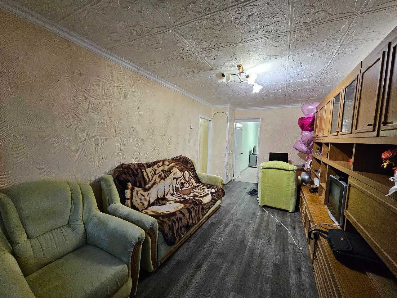Продается двухкомнатная квартира по ул. Бызова,  р-н "Дзержинки".