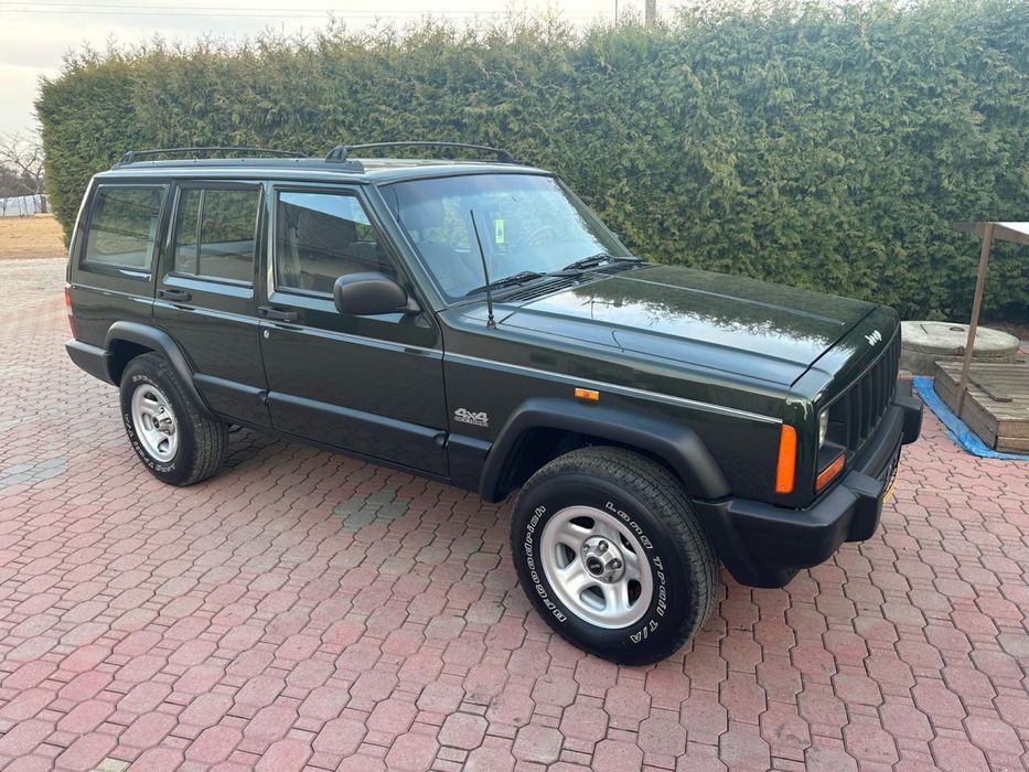 XJ CHEROKEE na sprzedaz