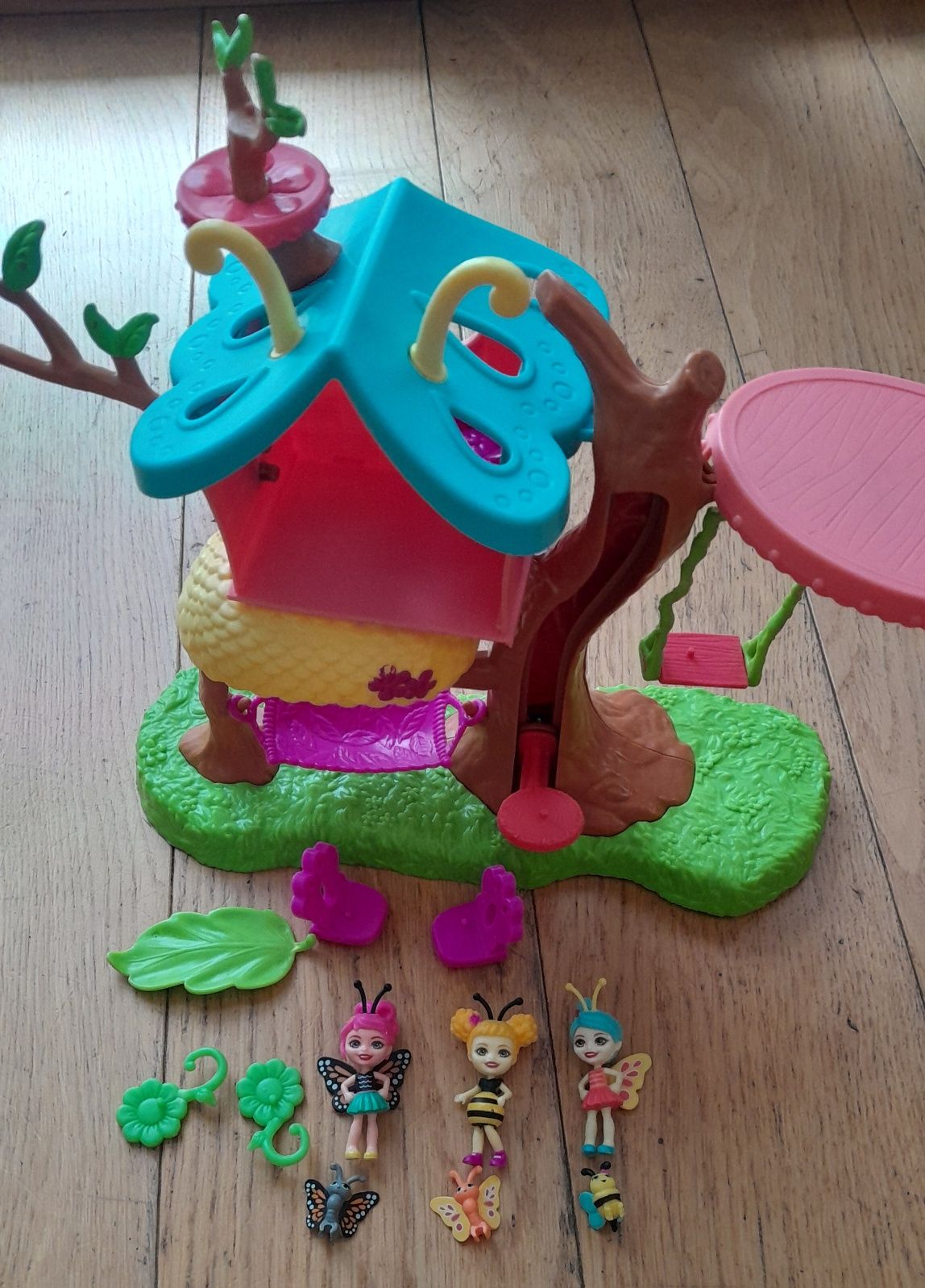 Enchantimals Domek motylkowy motyli + figurki pszczoła 2x motylek