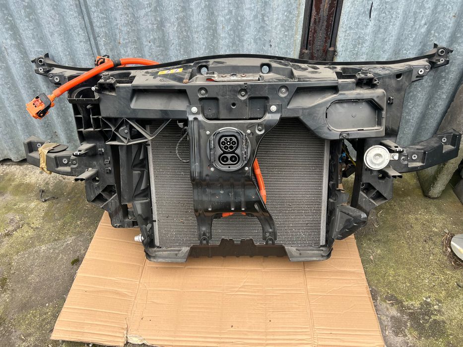 Mercedes Sprinter elektryk E-Sprinter W910 wzmocnienie chłodnice pas