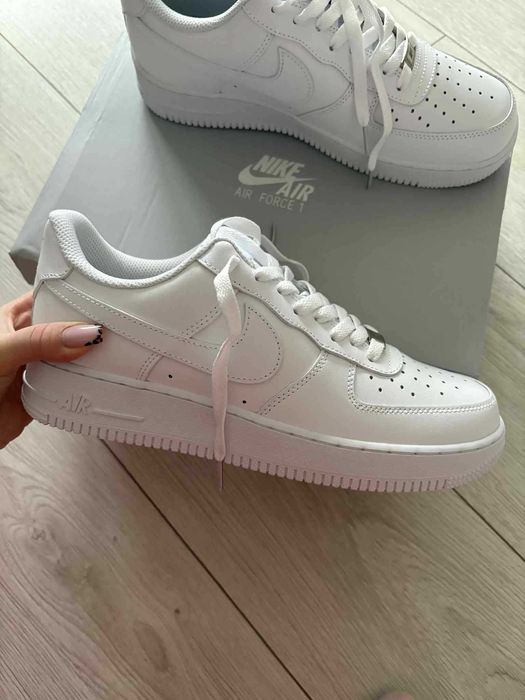 Nike Air Force 1