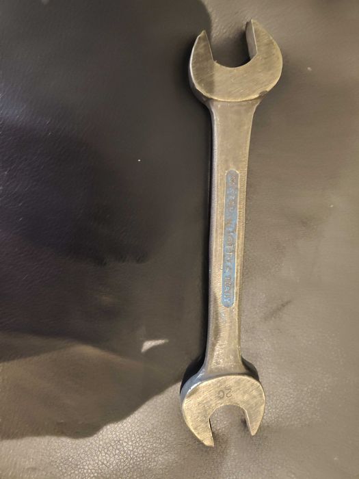 Stare klucze plaskie