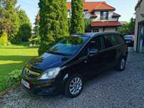 Opel Zafira 1,8 benzyna skóra xenon 7 osób bezwypadek opłacona polift