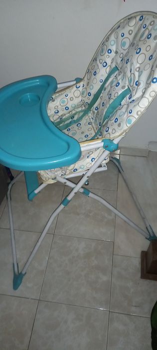 Cadeira de refeição criança