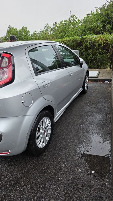Fiat  Punto Evo 1.4 16v só 115 000kms
