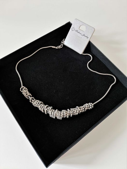 Naszyjnik z cyrkoniami