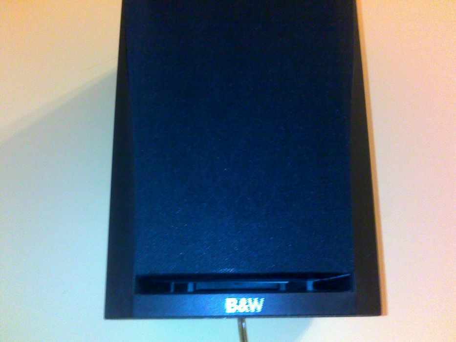 Bowers & Wilkins