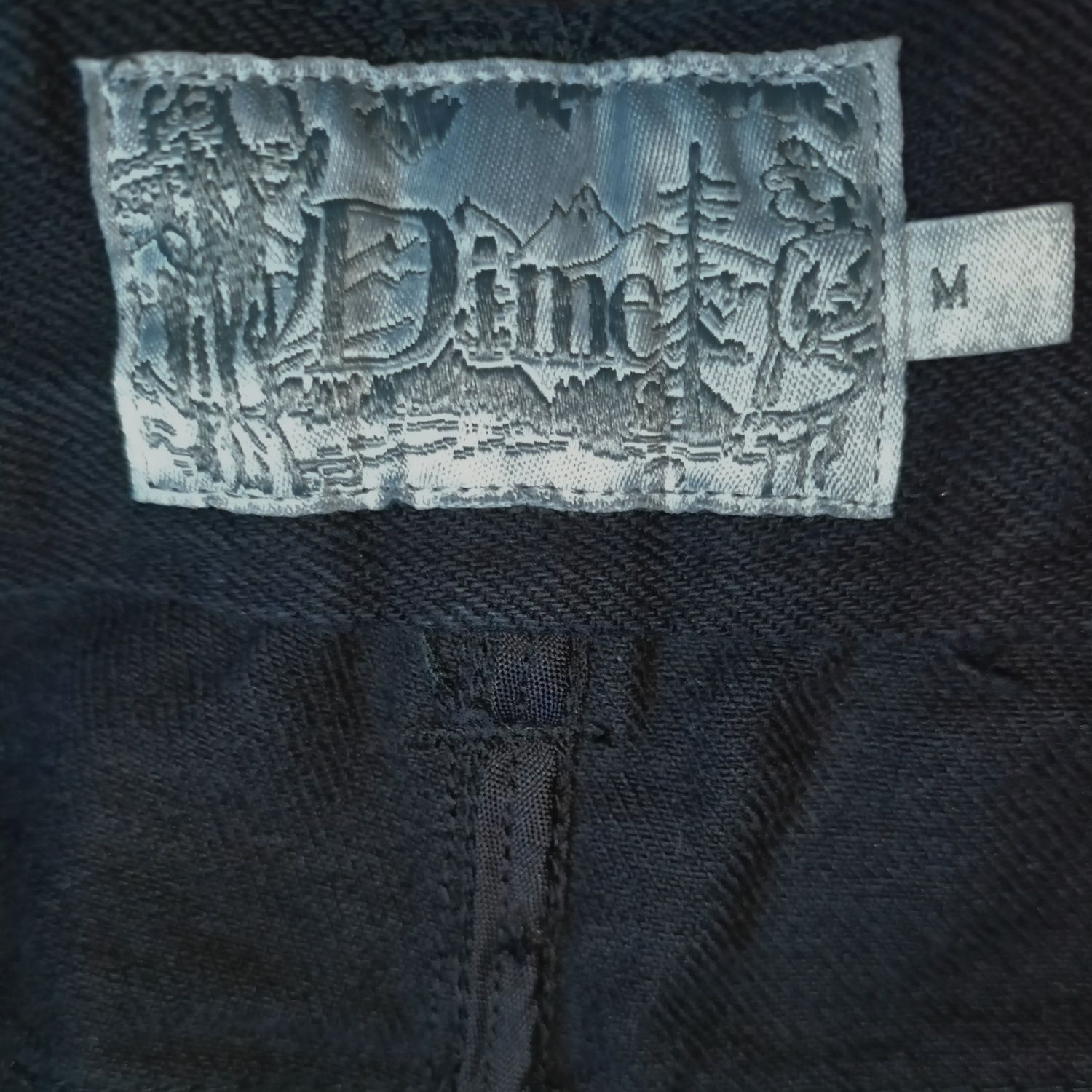 Джинси Dime baggy
Розмір: M
1700 грн