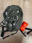 Plecak turystyczny Quechua Arpenaz NH100 30 l