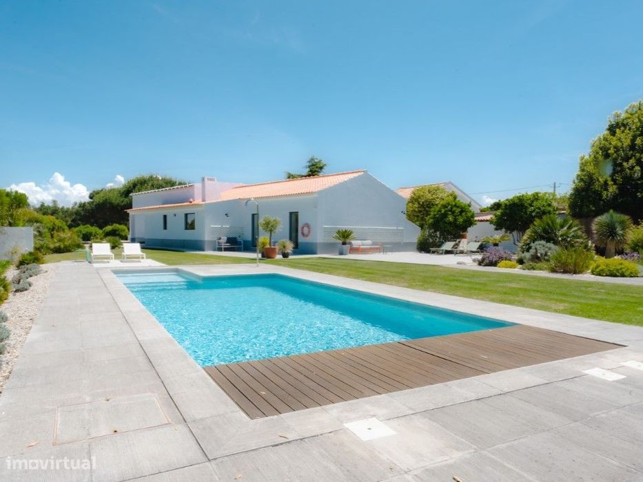 Casa principal, moinho e 3 bungalows contemporâneos para Alojamento...