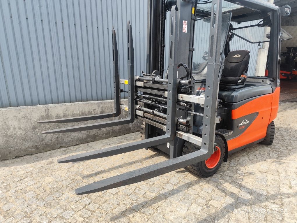 Empilhador eléctrico Linde e35
