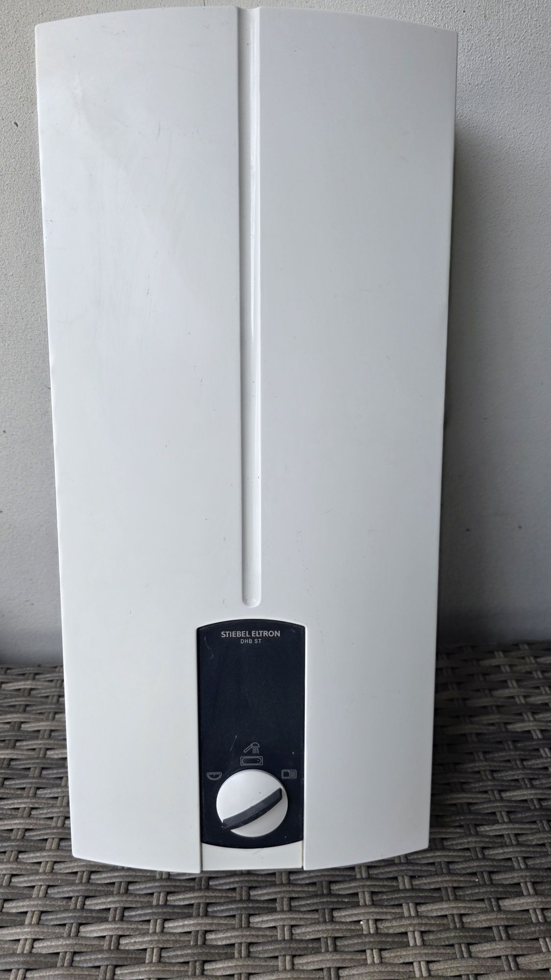 Podgrzewacz elektroniczny Stiebel Eltron DHB ST