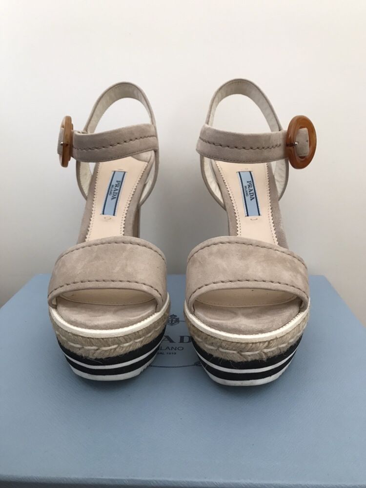 Sapatos mulher Prada camurça